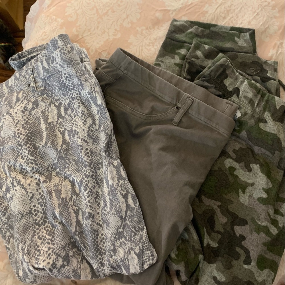 COPY - Lot of 3 plus size leggings and jogger 3x